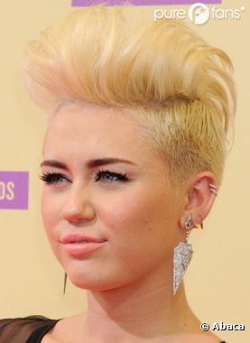 Miley Cyrus n'a pas été touchée par le message de sa soeur !
