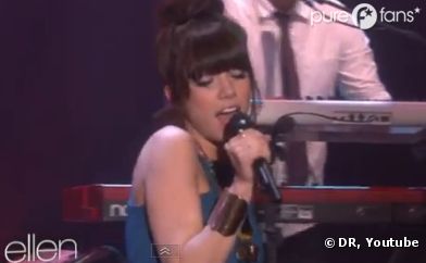 Carly Rae Jepsen en live chez Ellen !