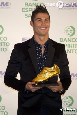 Cristiano Ronaldo, dieu du foot et du style !