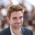Robert Pattinson risque de perdre son sourire !