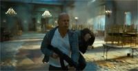 Die Hard 5 : Explosions, gros guns et sexy-time, 3 choses à retenir de la bande-annonce !