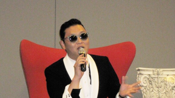 PSY : Gangnam Style, projets et envie de ridicule, retour sur la conférence de presse ! (PHOTOS)