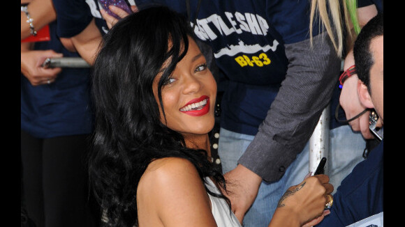 Rihanna : Diamonds remixé par Kanye West, ça déchire ! (AUDIO)