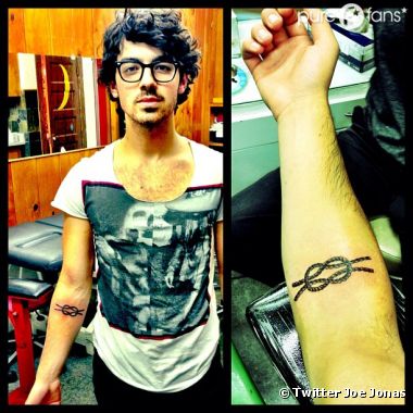 Joe Jonas : Un nouveau tatouage, spéciale dédicace à sa famille !