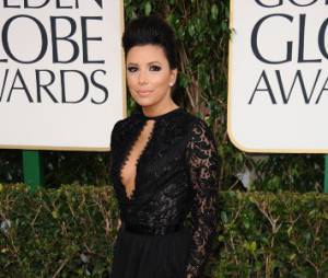Eva Longoria décolletée aux Golden Globes 2013