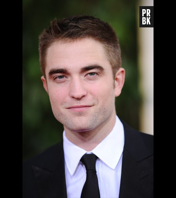Robert Pattinson, classe aux Golden Globes 2013