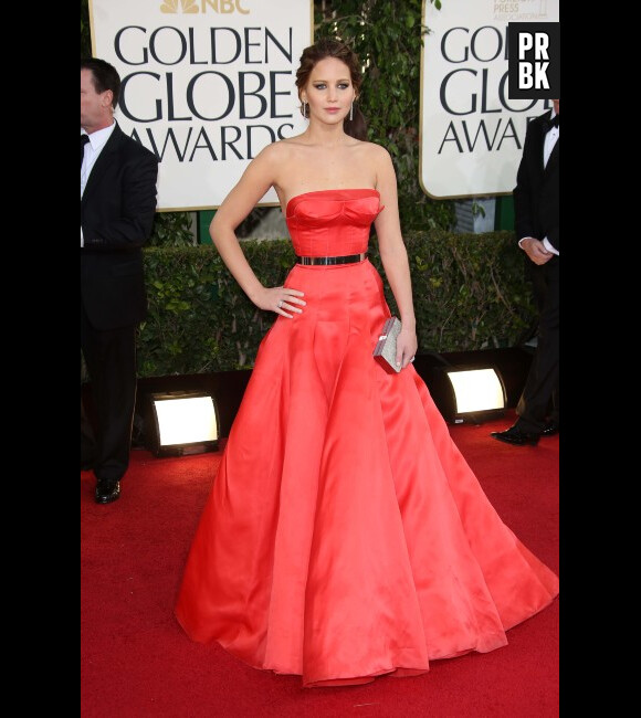 Jennifer Lawrence nous fait tourner la tête aux Golden Globes 2013