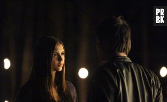 Enfin une explication entre Damon et Elena dans Vampire Diaries