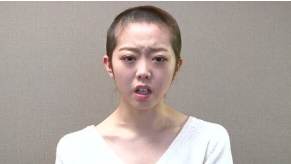 AKB48 : Minami Minegishi, le crâne rasé pour s'excuser d'un rapport sexuel