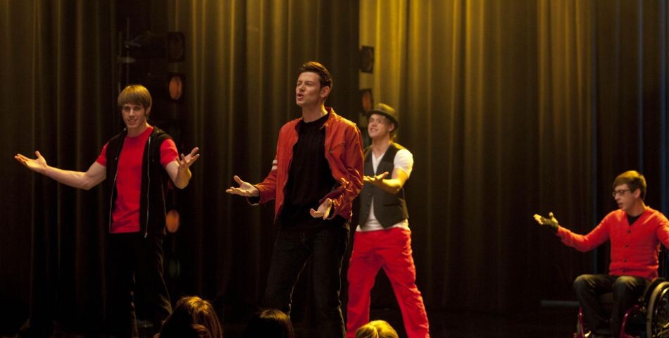 Finn va passer sa frustration dans Glee en chansons