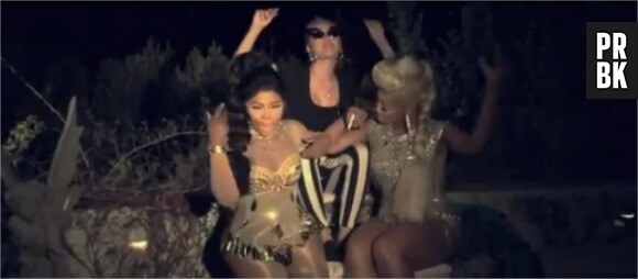 Miley Cyrus en mode fiesta avec Lil Kim et Tiffany Fox