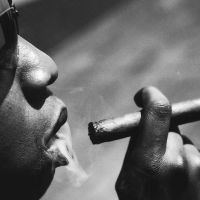Jay-Z : un rouleur de cigares professionnel engagé pour sa tournée