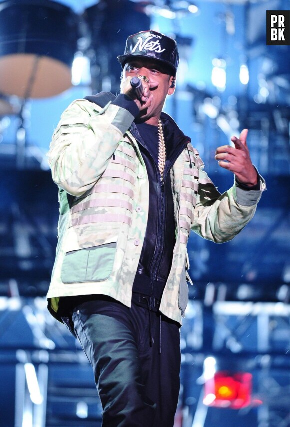 Rouleur de ciagres sur la tournée de Jay-Z : meilleure job du monde ?