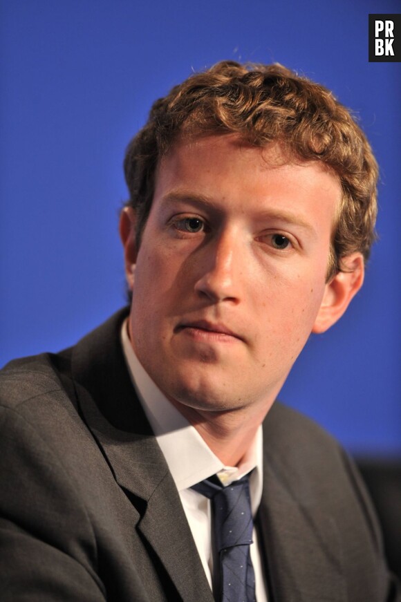 Mark Zuckerberg présente Facebook home