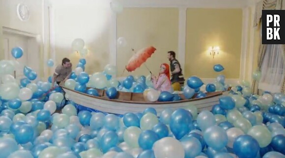 Paramore se la joue Katy Perry dans le clip Still Into You