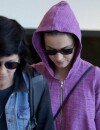 Katy Perry a arboré un ensemble violet à Los Angeles qui fait penser à un pyjama...