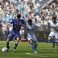 FIFA 14 : protégez le ballon pour faciliter le positionnement des autres joueurs