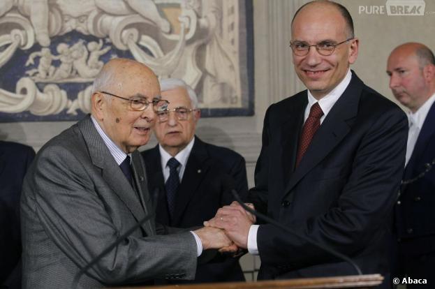 Le Premier ministre italien Enrico Letta salue le Président de la république Giorgio Napolitano, 88 ans.