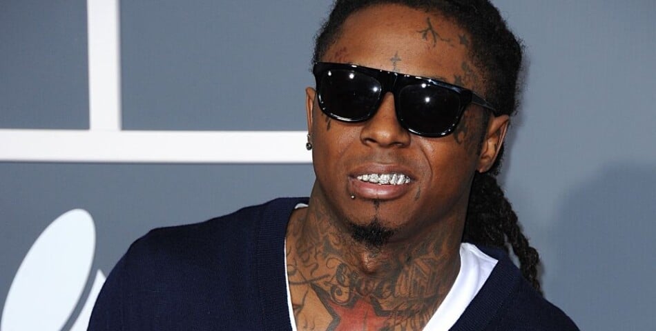 Après les crises d&#039;épilesie, renvoi de chez Pepesi pour Lil Wayne