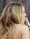 Mariah Carey : la couture de sa robe explose en concert à Central Park le 24 mai 2013