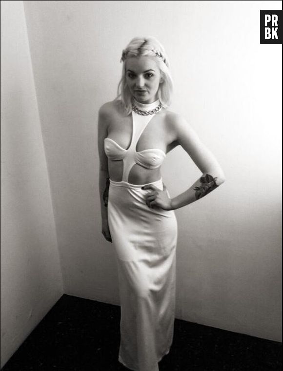 Katrina Darling, profession strip teaseuse et cousine de Pippa et Kate Middleton
