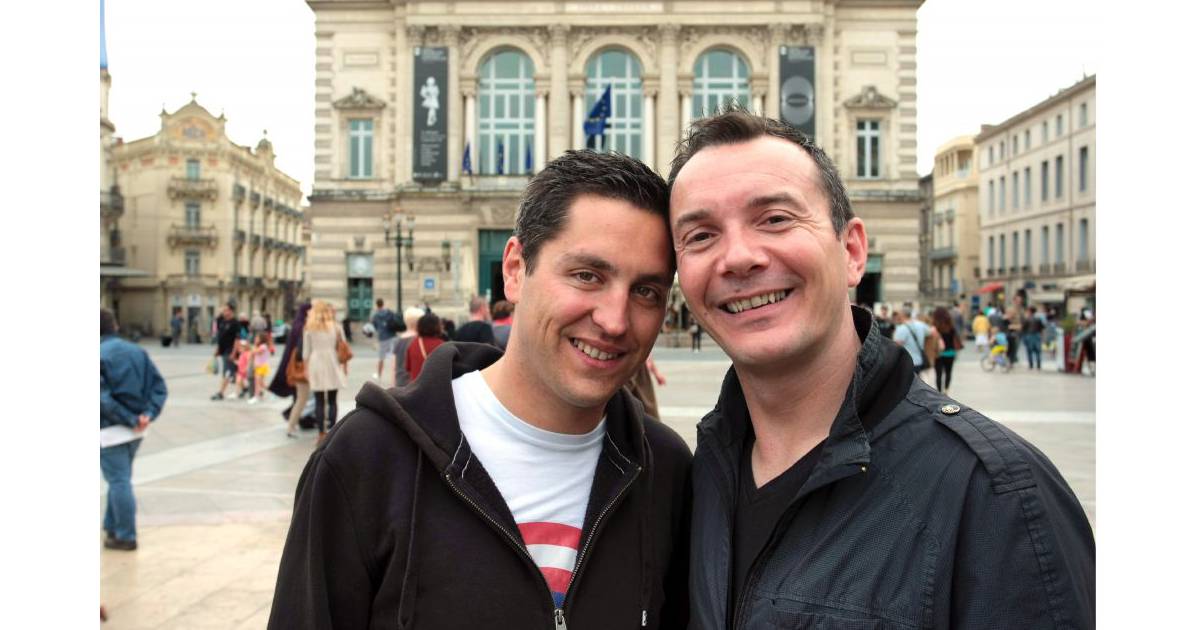 Premier mariage gay en France cérémonie sous haute protection policière Purebreak Premier mariage gay en France cérémonie sous haute protection policière Purebreak