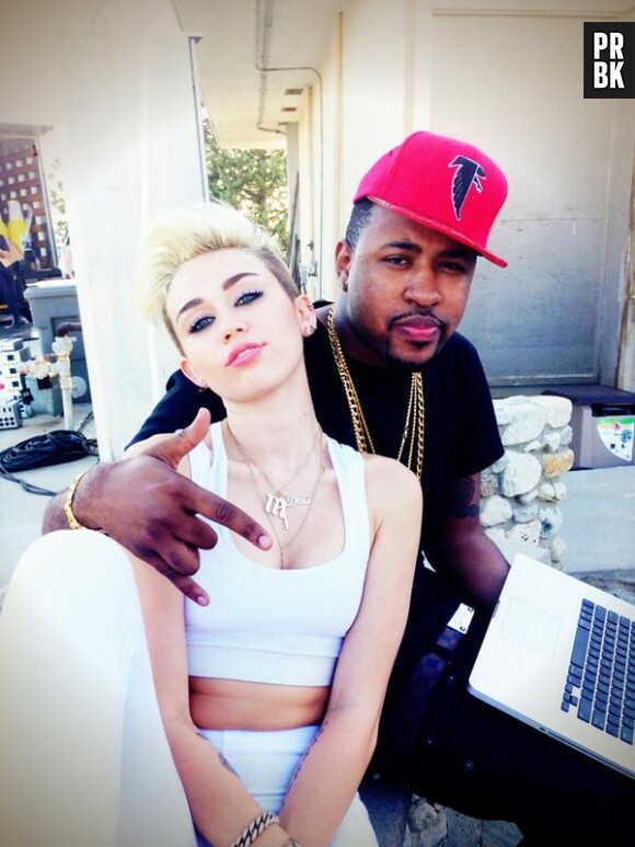 Miley Cyrus sur le tournage de son prochain clip