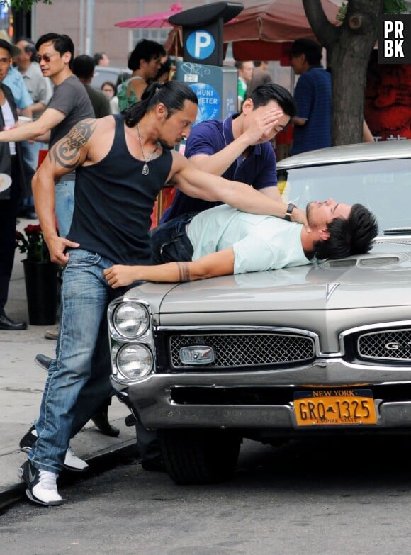 Taylor Lautner en pleine baston à New York le 24 juin 2013.
