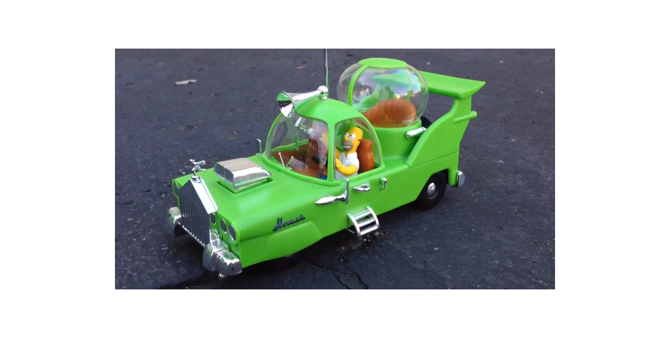 La voiture de Homer Simpson en Lego