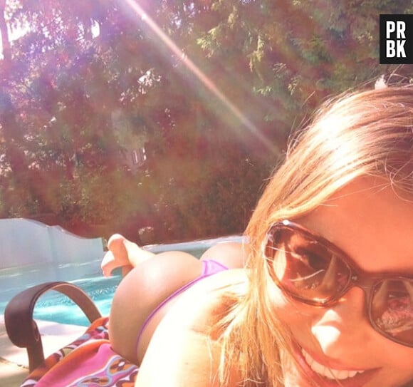 Sofia Vergara fait profiter tout le monde de son bronzage