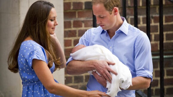 Kate Middleton maman : une robe à pois en hommage à Diana ?