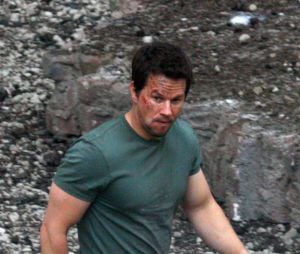 Mark Wahlberg sur le tournage de Transformers 4, le 31 juillet 2013 à Detroit
