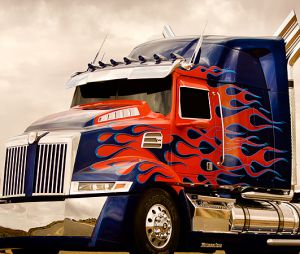 Optimus Prime change de look dans Transformers 4