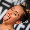 Miley Cyrus : reine de la langue tirée