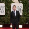 Robert Pattinson collectionne les costards