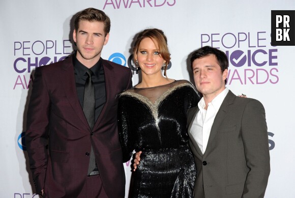 Jennifer Lawrence, Josh Hutcherson et Liam Hemsworth lors des People's Choice Awards en janvier 2013