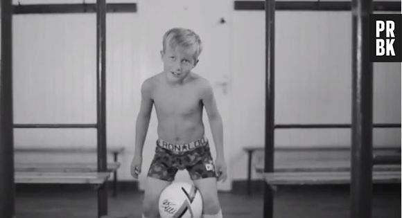Cristiano Ronaldo : le teaser avec Hector avant la mise en vente de sa collection de sous-vêtements CR7 Underwear