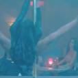 Bruno Mars : Gorilla, le clip officiel avec Freida Pinto en strip teaseuse