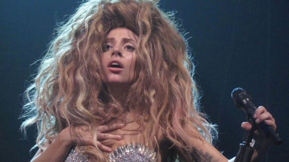 Lady Gaga : Instagram flippe pour sa santé mentale et la contacte