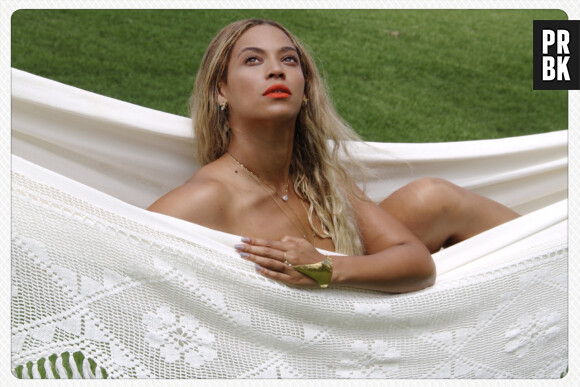 Beyoncé "nue" : un hamac pour cacher son corps