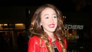Miley Cyrus : sa soeur Noah chopée au volant de la voiture de papa... à 13 ans