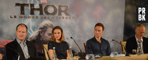 Kevin Feige, Natalie Portman, Tom Hiddleston et Alan Taylor à la conférence de presse de Thor 2 le 24 octobre 2013 à Paris