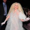 Lady Gaga toujours plus trash pour la promo d'ARTPOP