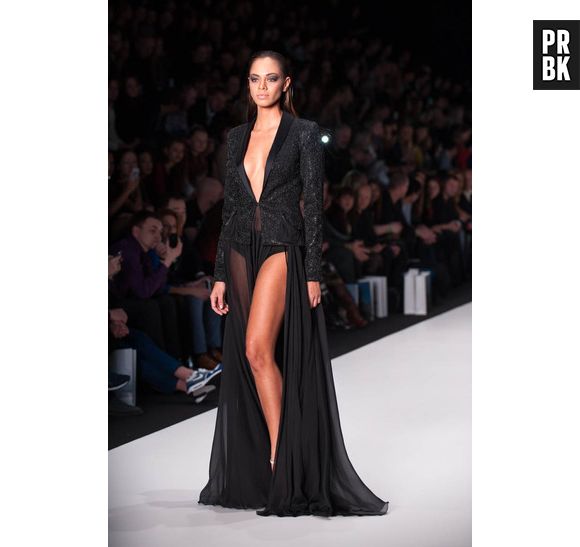 Hinarani De Longeaux, 1ère dauphine de Marine Lorphelin et candidate de la France à l'élection de Miss Univers 2013 à Moscou, le 9 novembre 2013