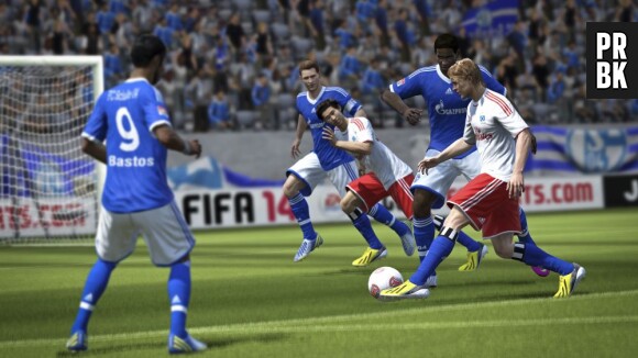 FIFA 14 est sorti le 26 septembre 2013 sur Xbox 360, PS3 et PC