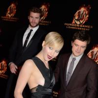 Jennifer Lawrence à Paris : ses seins débordent sur le tapis rouge d&#039;Hunger Games 2