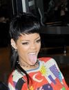 Rihanna : soirée strip-club avec Drake