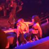 Miley Cyrus : danse sexy et provoc pendant le concert de Britney Spears à Las Vegas, le 27 décembre 2013