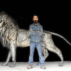 [SCULPTURE] Un lion majestueux créé à partir de 4000 pièces de métal
