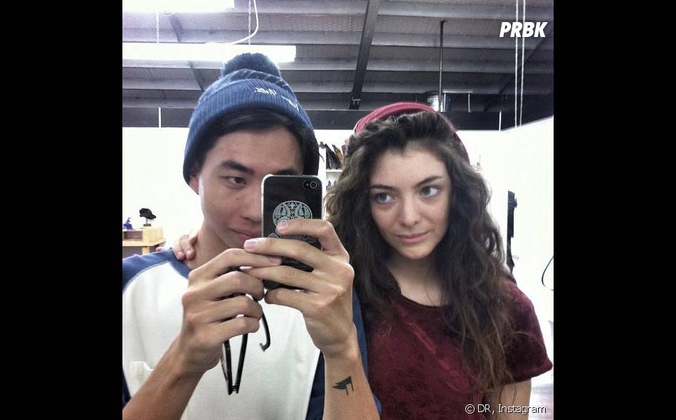 L Age De La Chanteuse Lorde Ici Avec Son Petit Ami Au Centre De Mauvaises Rumeurs Purebreak